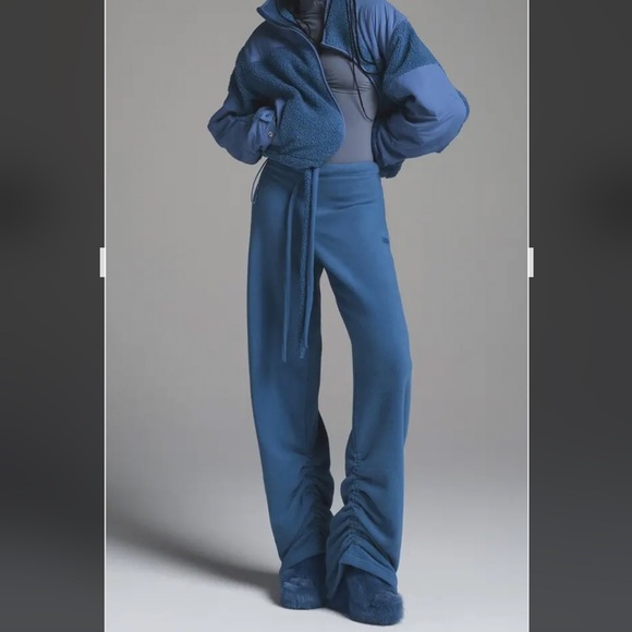 SKIMS Fleece Lounge Stacked Pant Azure - Picture 1 of 5